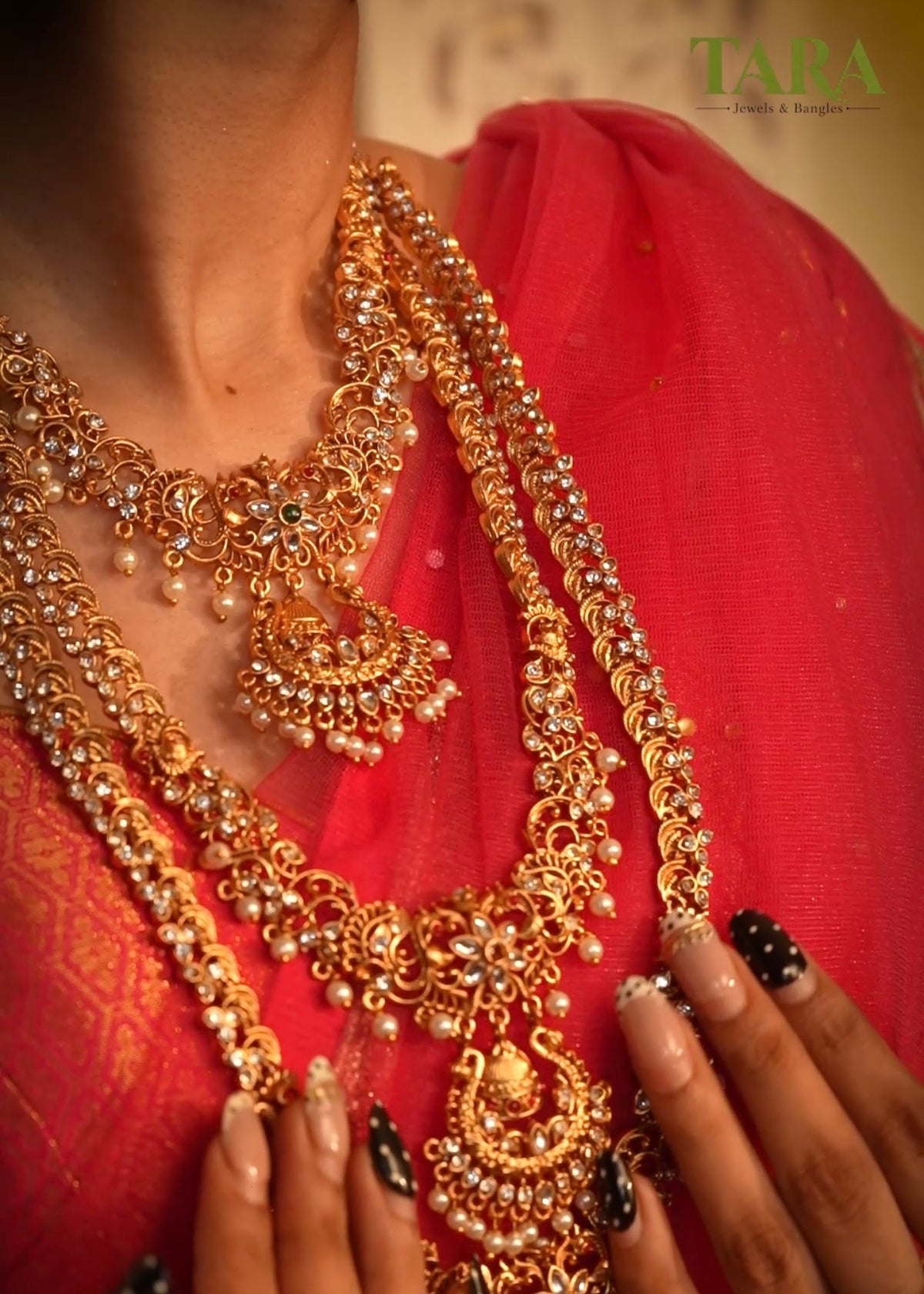 Trending Stone Bridal Set