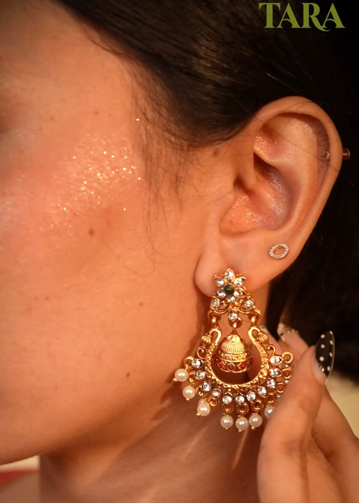 Trending Stone Bridal Set