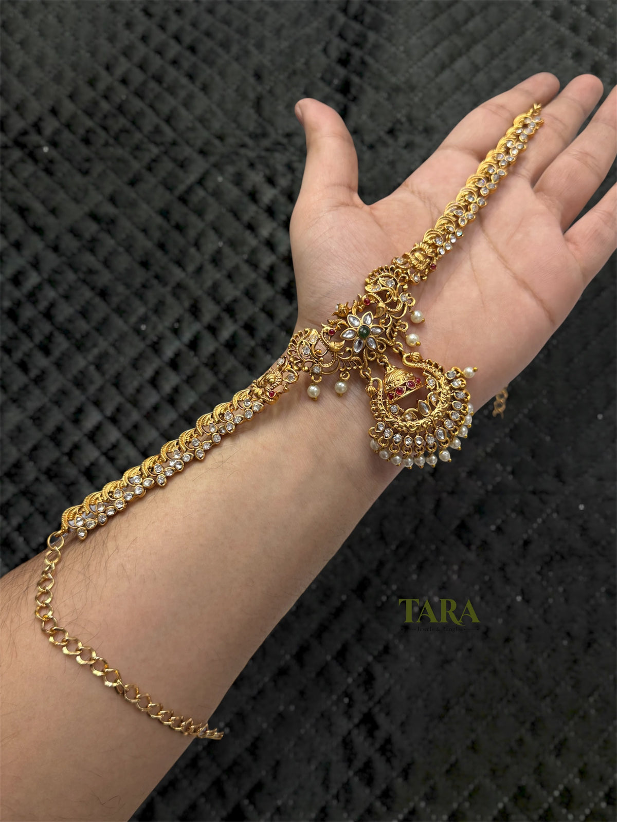 Trending Stone Bridal Set