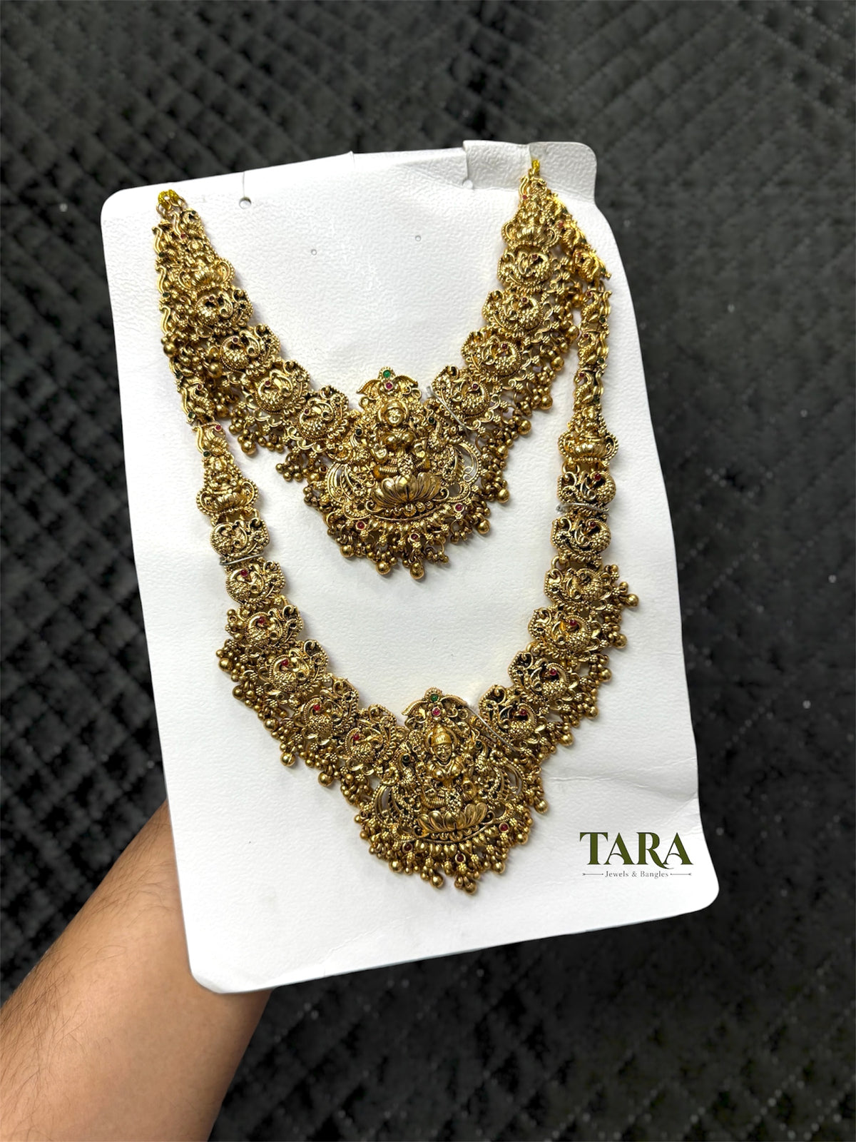 Trending Antique Bridal Set